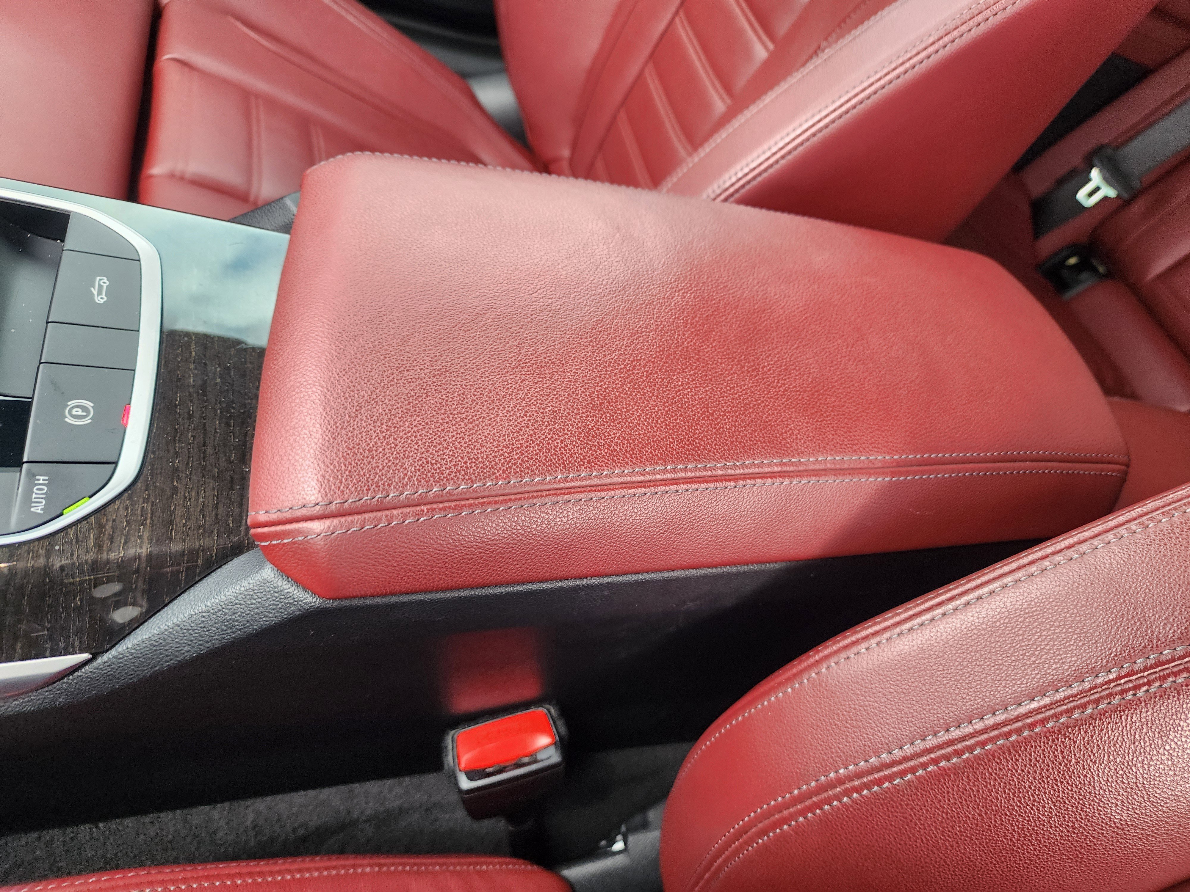 Used 2022 BMW M440i Convertible w/ Premium Package image 30