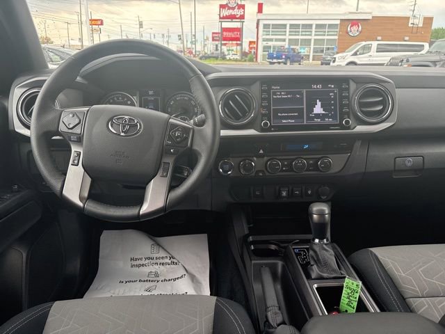 Used 2023 Toyota Tacoma TRD Off-Road AWD/4WD image 7