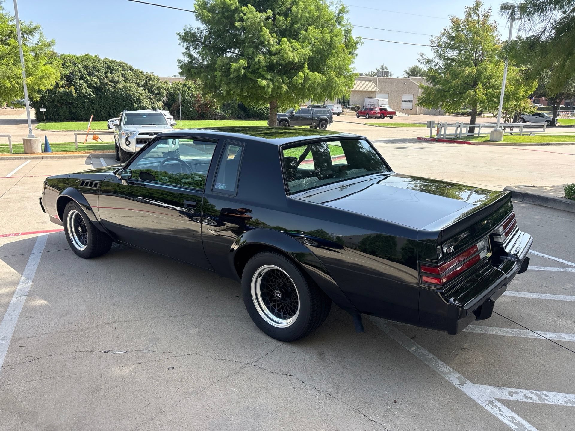 Used 1987 Buick Regal Coupe RWD image 4