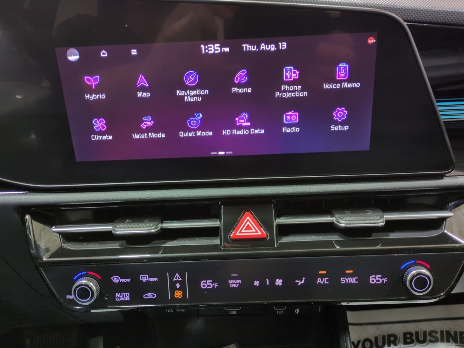 Certified 2024 Kia Niro EX FWD image 23