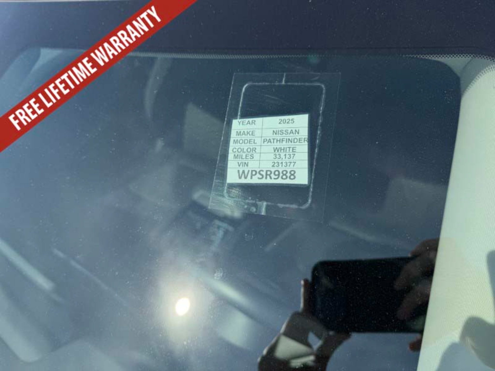 Used 2025 Nissan Pathfinder SV AWD/4WD image 27