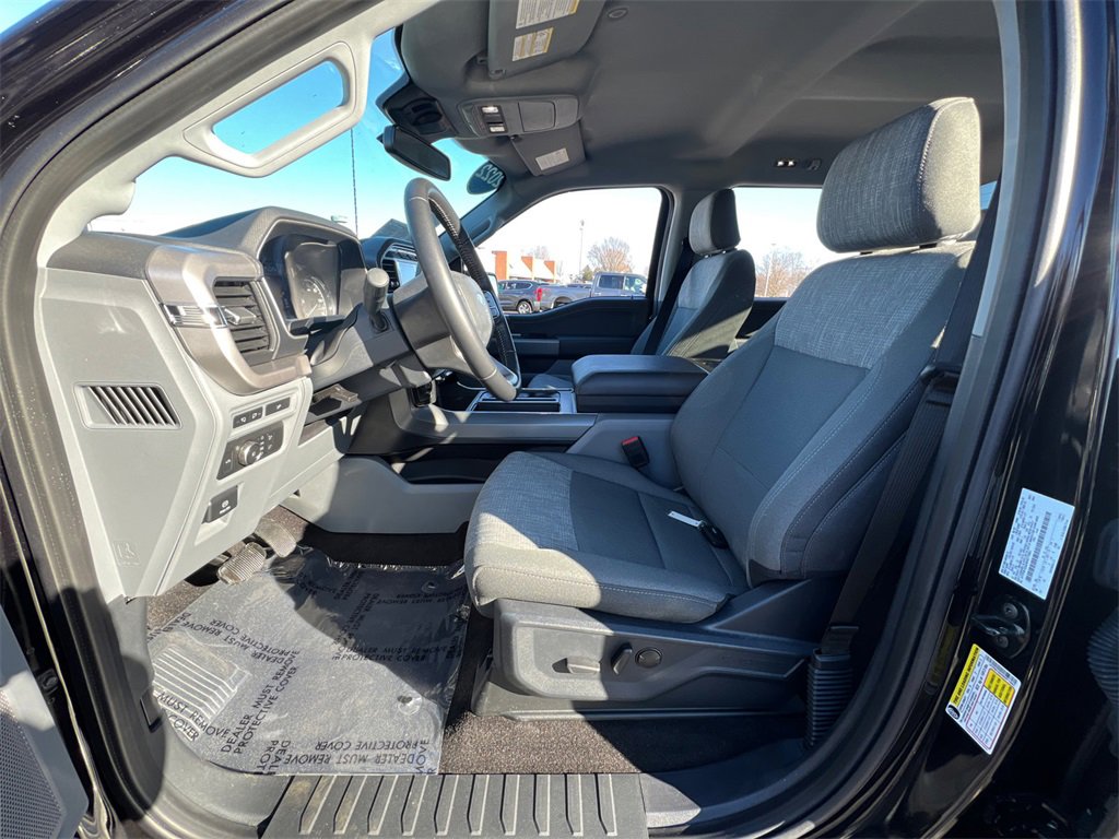 Used 2022 Ford F150 XLT w/ Equipment Group 302A High image 27