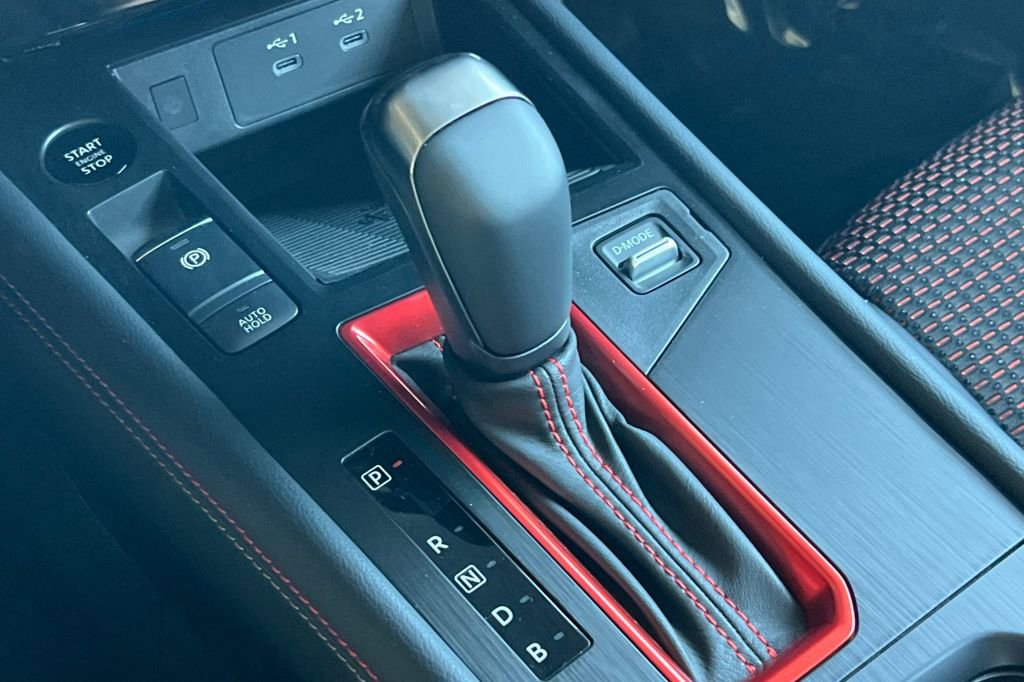 New 2025 Nissan Kicks SR w/ Illumination Package image 18