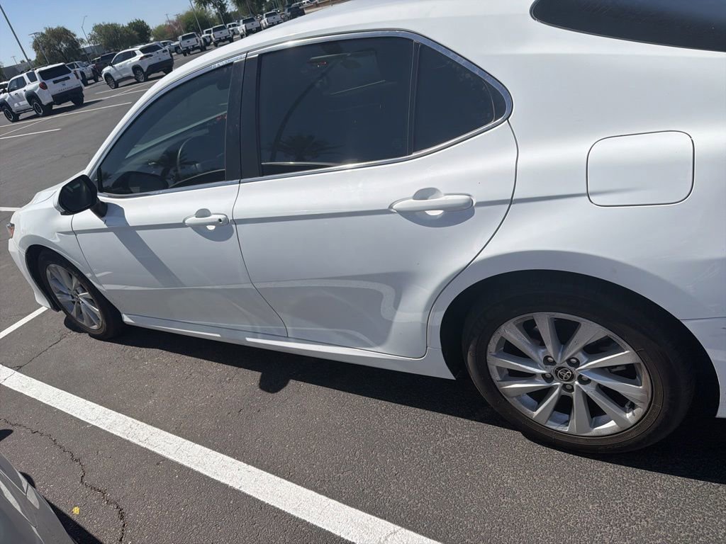 Used 2023 Toyota Camry LE FWD image 8