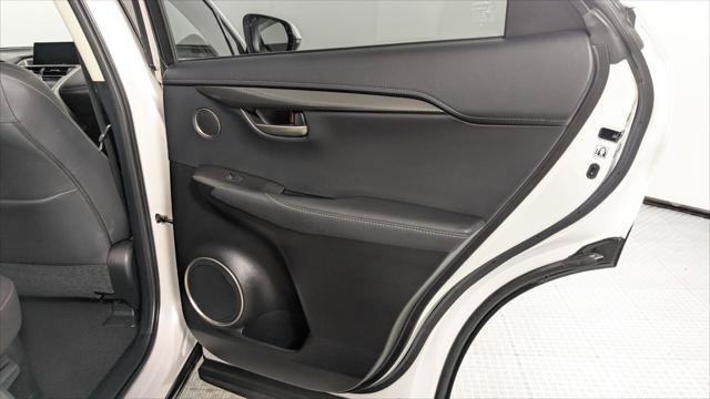 Used 2016 Lexus NX 200t FWD image 16