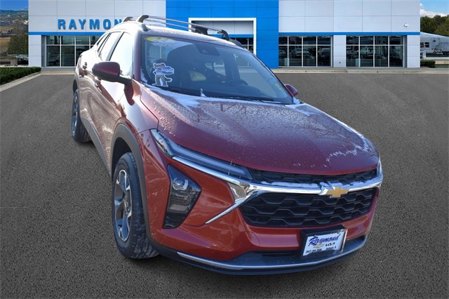 Certified 2024 Chevrolet Trax LT w/ Driver Confidence Package image 9