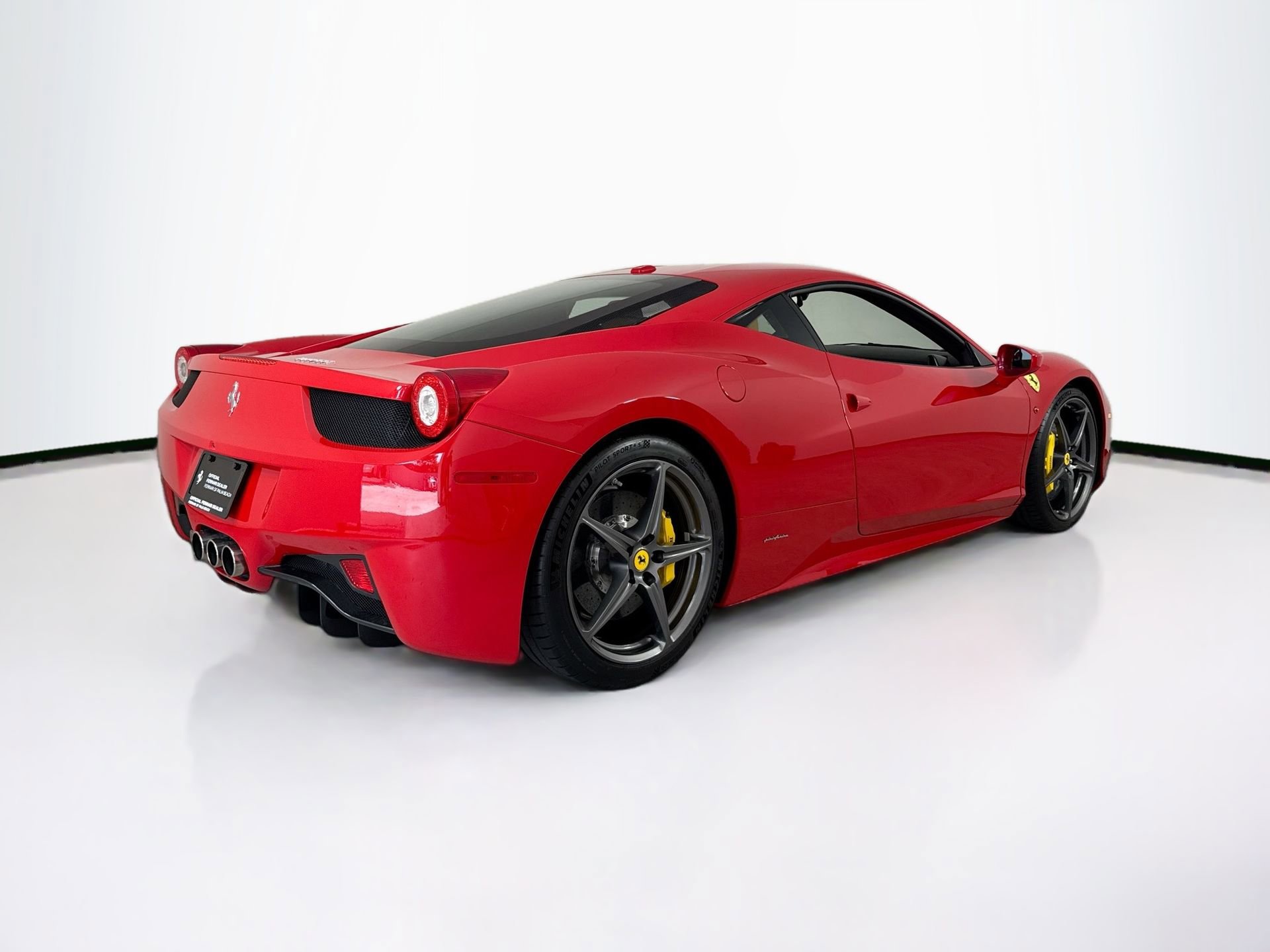 Used 2011 Ferrari 458 Italia Coupe RWD image 7