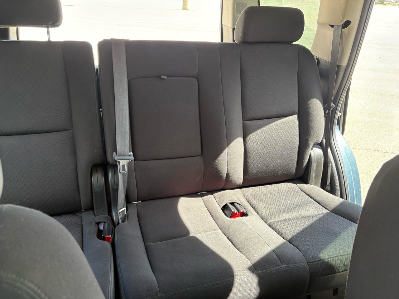 Used 2010 Chevrolet Tahoe LS RWD image 36