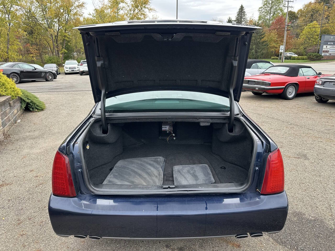 Used 2004 Cadillac De Ville image 6