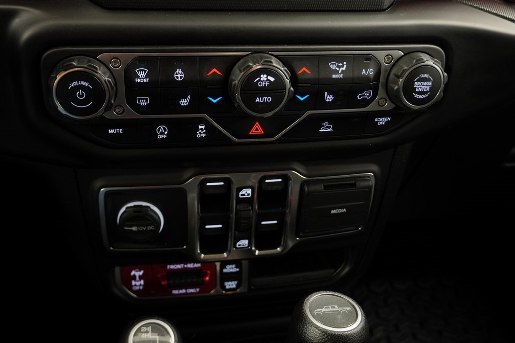 Certified 2021 Jeep Gladiator Rubicon w/ Cold Weather Group image 36