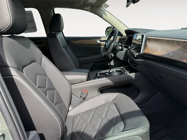 New 2025 Volkswagen Atlas SE image 15