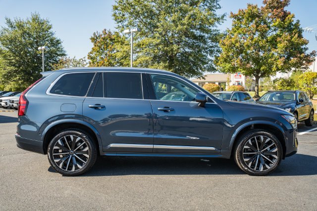 Certified 2026 Volvo XC90 B6 Ultra AWD/4WD image 4