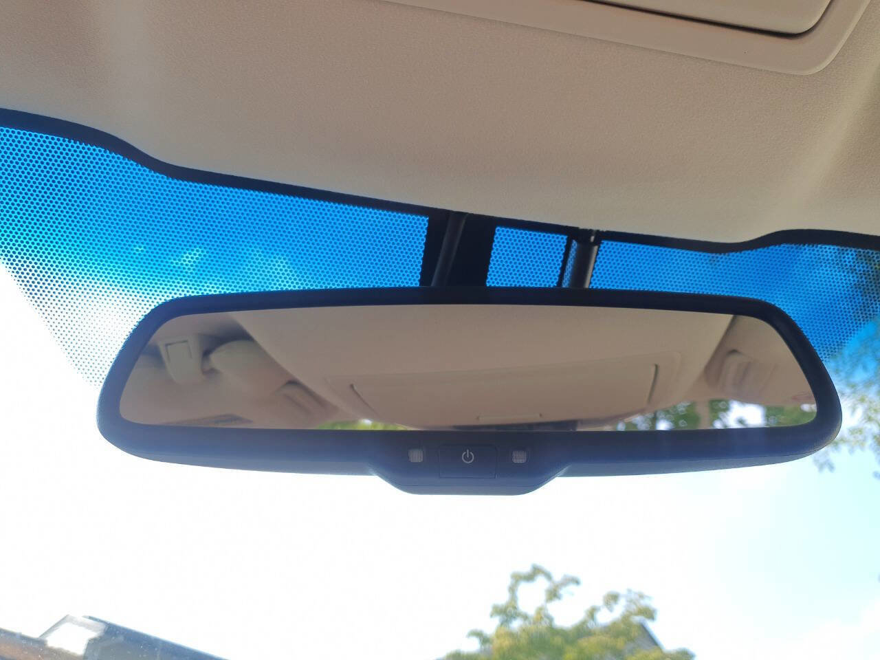 Used 2011 Lexus GX 460 image 38