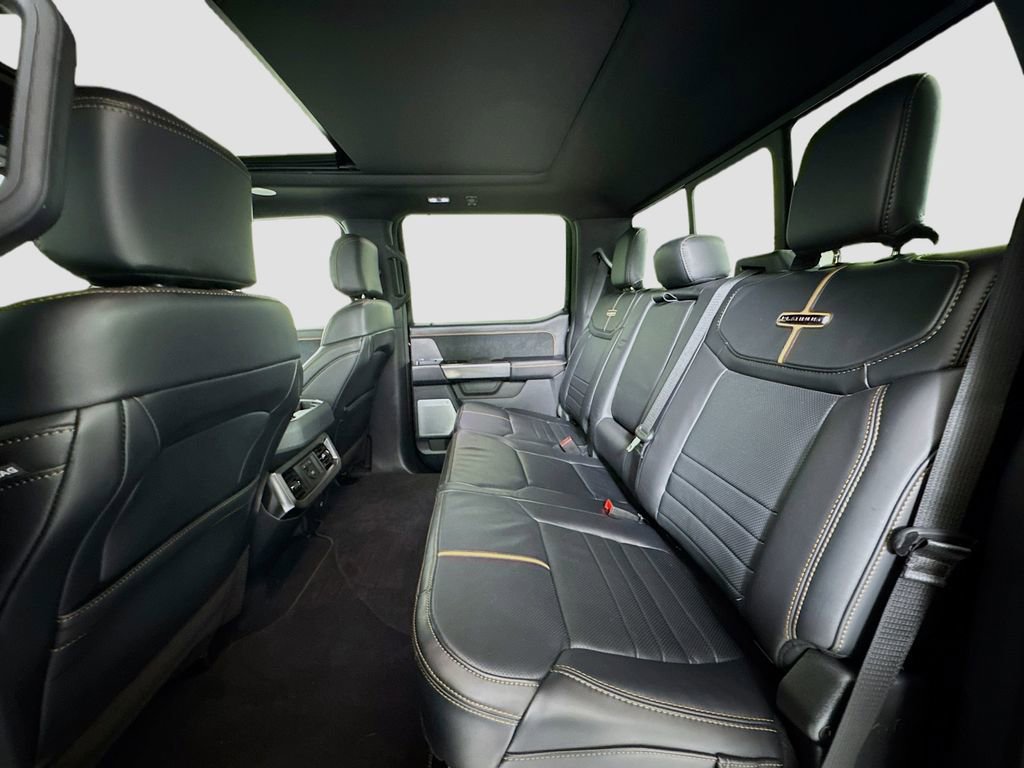 Used 2024 Ford F350 Platinum w/ FX4 Off-Road Package image 19