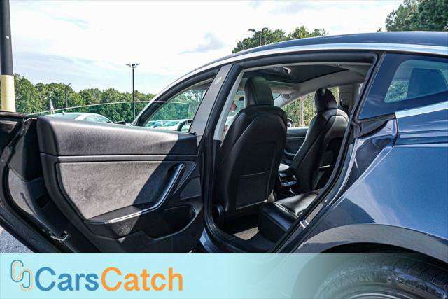 Used 2019 Tesla Model 3 Mid Range RWD image 30