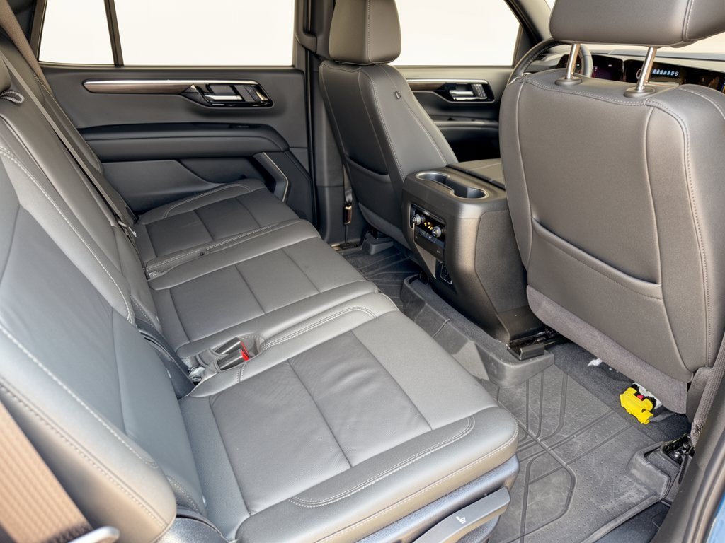 Used 2025 Chevrolet Tahoe LT RWD image 29