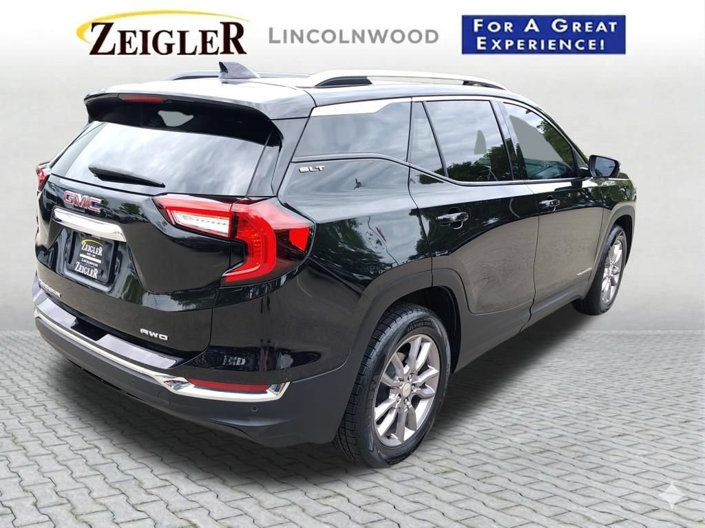 Used 2022 GMC Terrain SLT w/ Infotainment Package II AWD/4WD image 8