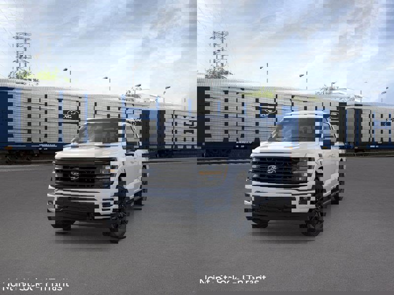 New 2025 Ford F150 XLT image 24