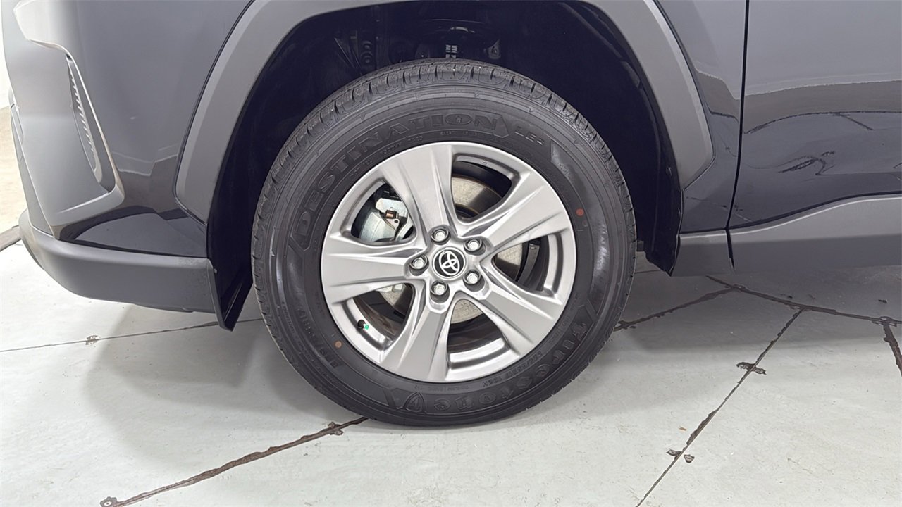 Certified 2025 Toyota RAV4 LE image 24