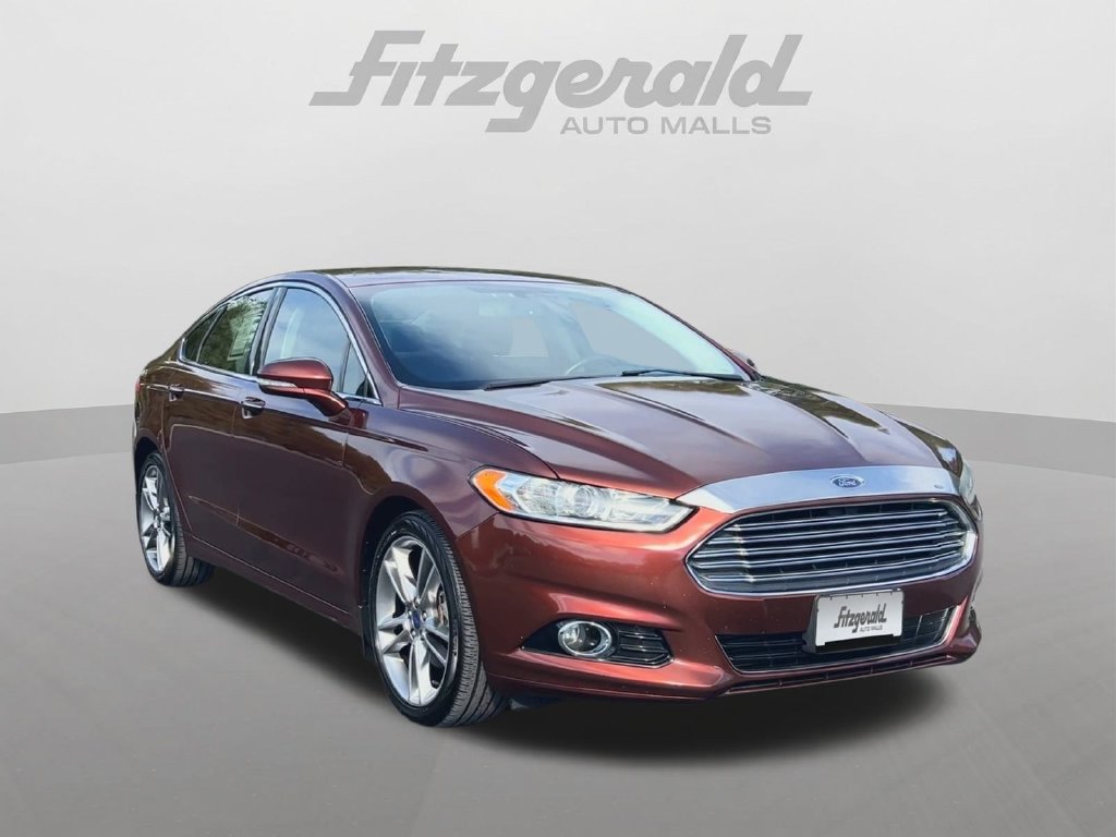 Used 2016 Ford Fusion Titanium AWD/4WD image 2