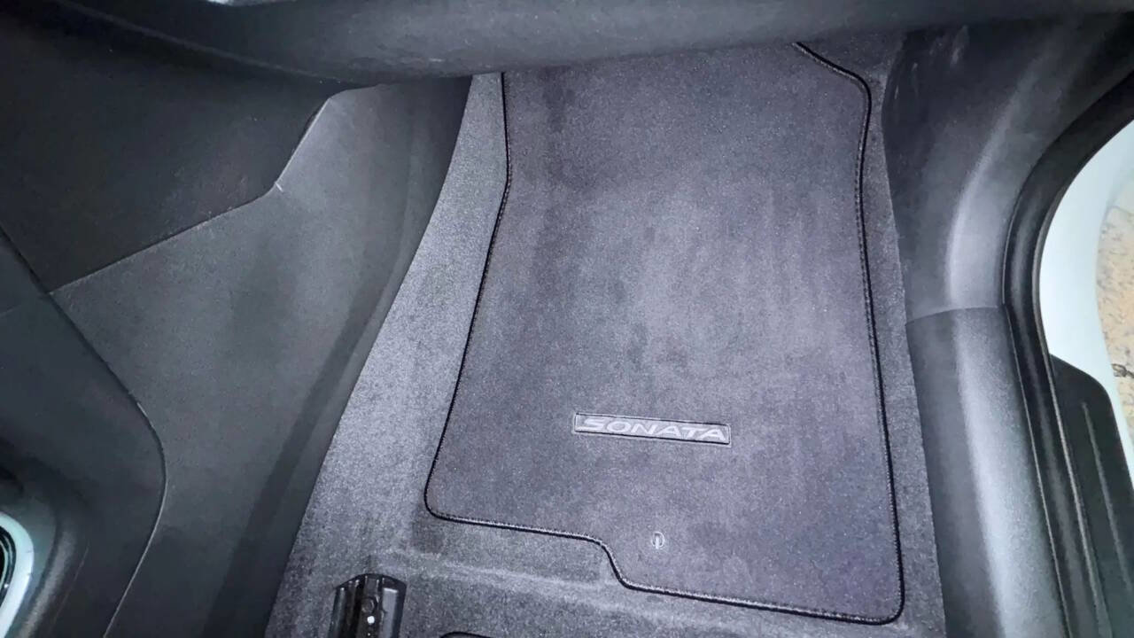 Used 2019 Hyundai Sonata Sport w/ Tech Package 03 image 8