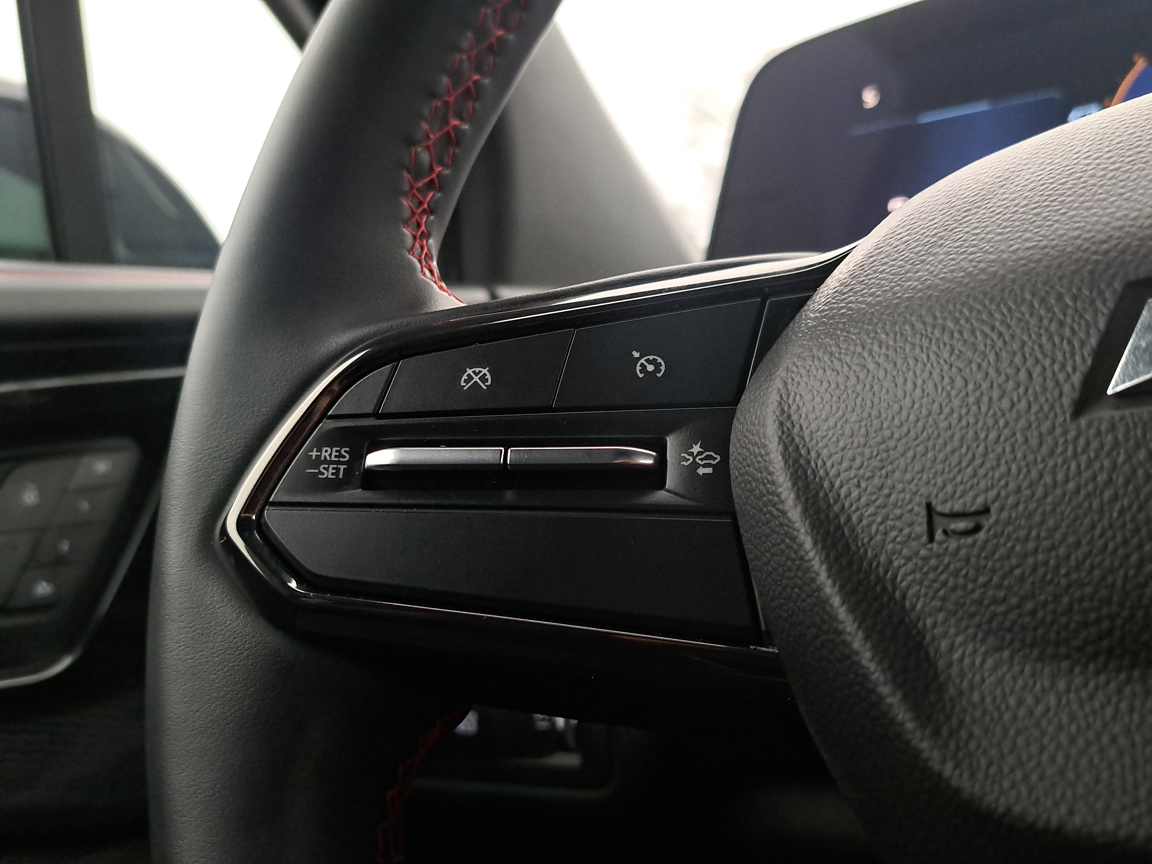 Used 2024 Chevrolet Blazer EV RS image 30