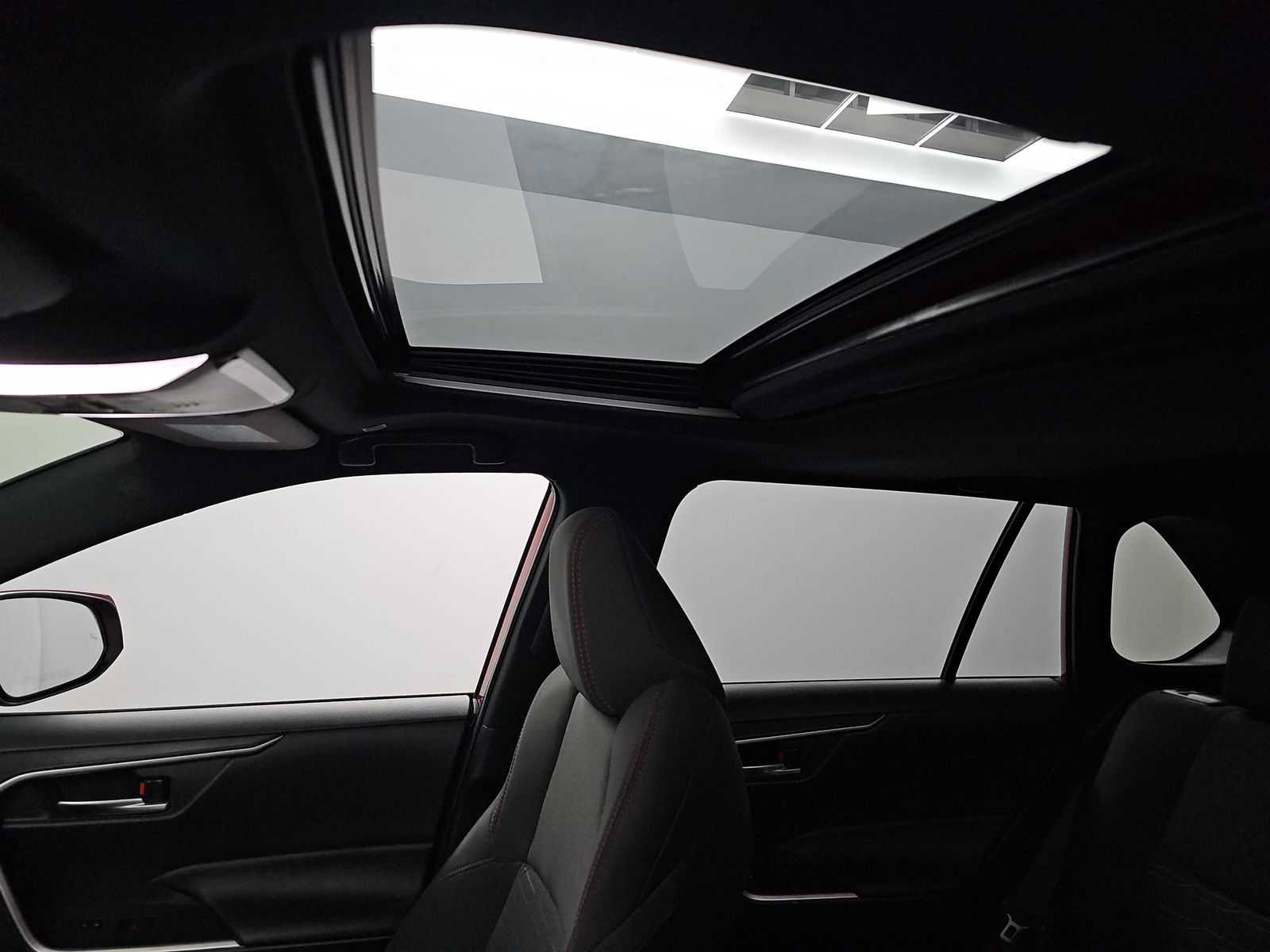 Used 2025 Tesla Model 3 Long Range RWD image 9