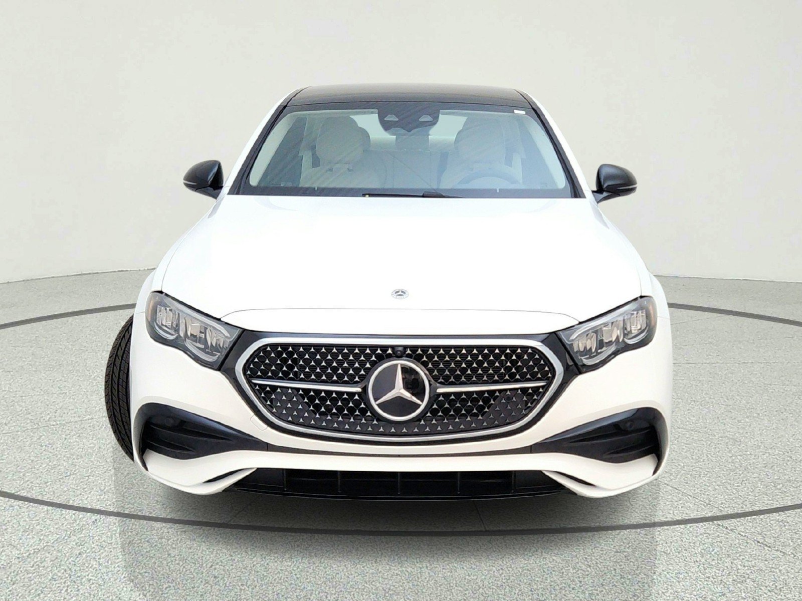 New 2026 Mercedes-Benz E 350 4MATIC Sedan image 3
