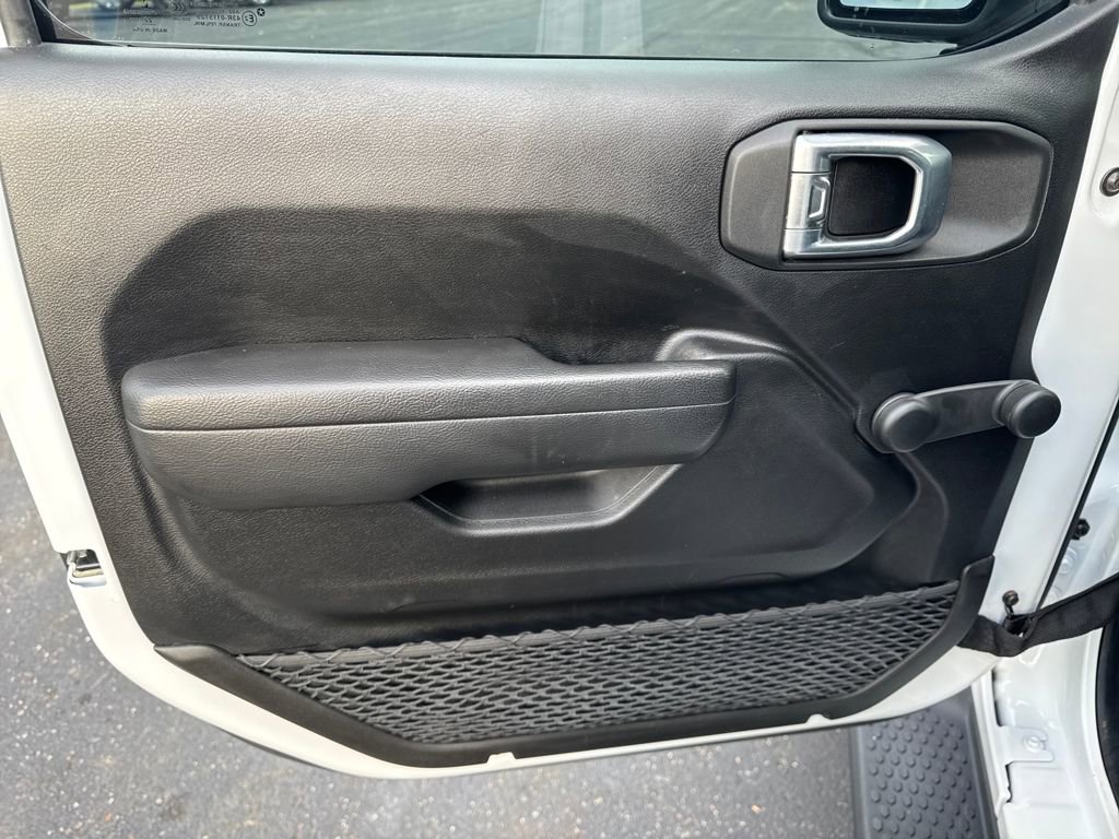 Used 2022 Jeep Wrangler Unlimited Sport image 10