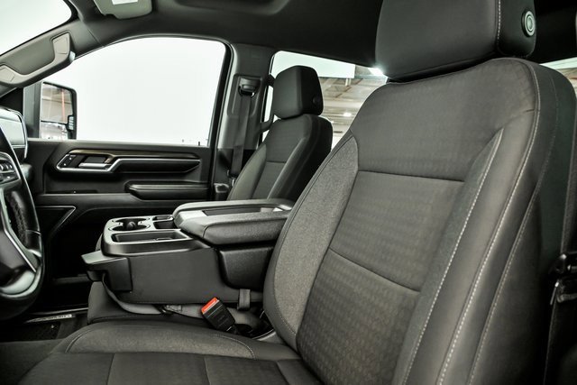 Certified 2024 Chevrolet Silverado 3500 LT w/ Convenience Package image 11