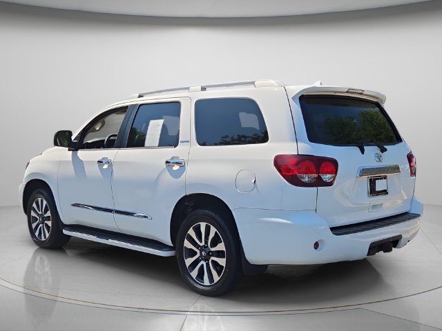 Used 2019 Toyota Sequoia Limited w/ Safety & Convenience Package RWD image 6