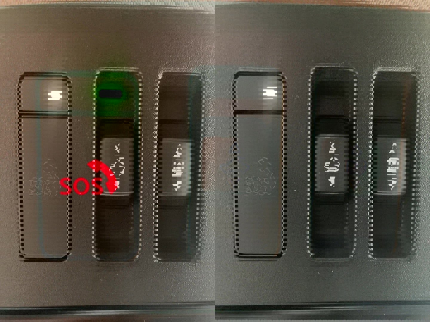 Used 2022 Nissan Rogue SL w/ SL Premium Package image 14