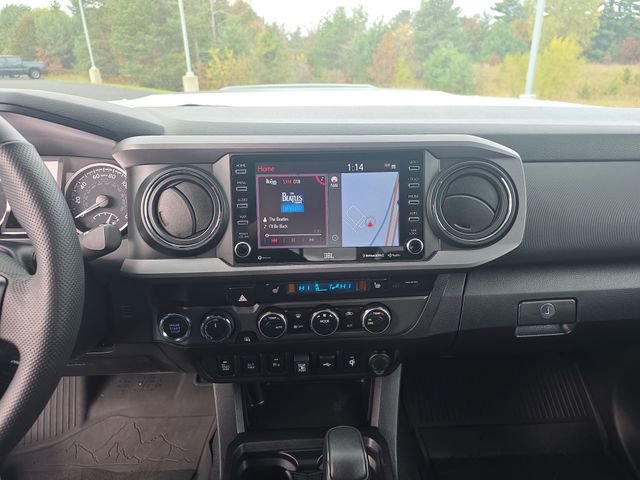 Used 2023 Toyota Tacoma TRD Sport image 17