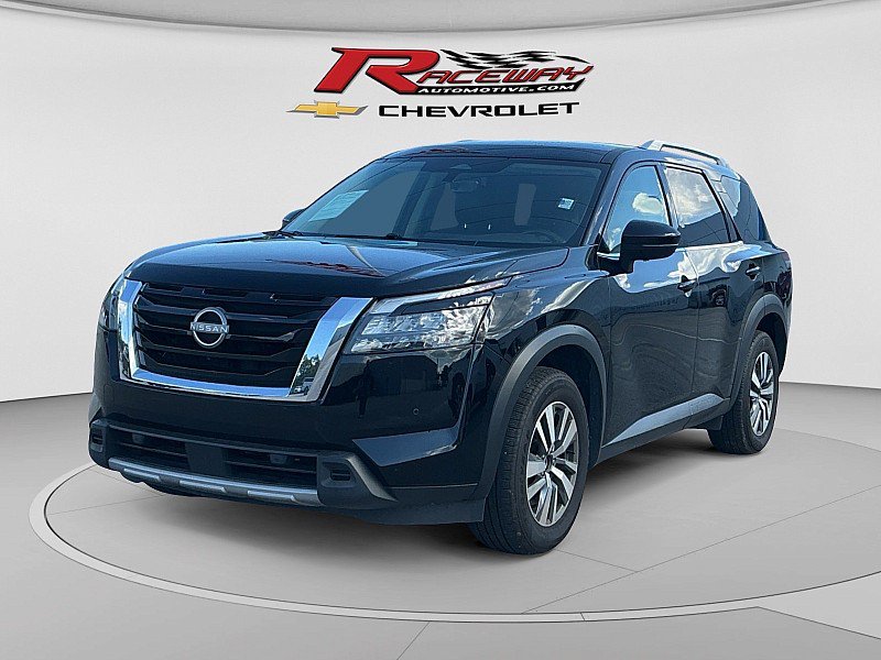 Used 2025 Nissan Pathfinder SL AWD/4WD image 1