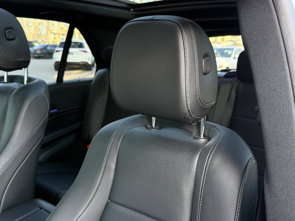 Certified 2024 Mercedes-Benz GLE 450 4MATIC image 3