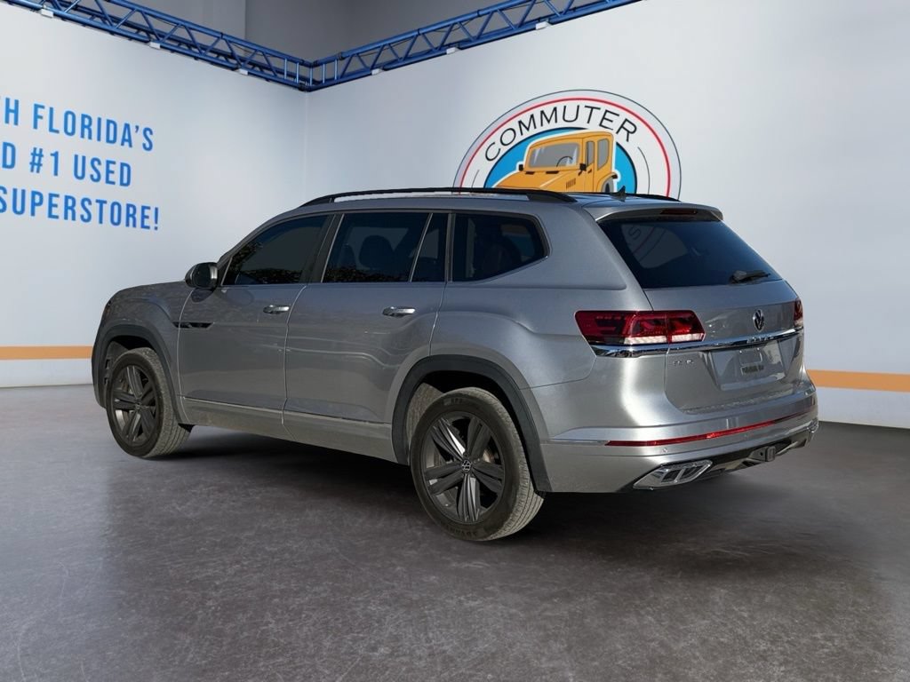 Used 2021 Volkswagen Atlas SE w/ Panoramic Sunroof Package FWD image 4