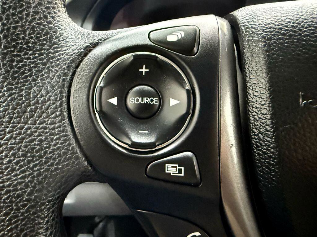 Used 2018 Honda Pilot EX image 13