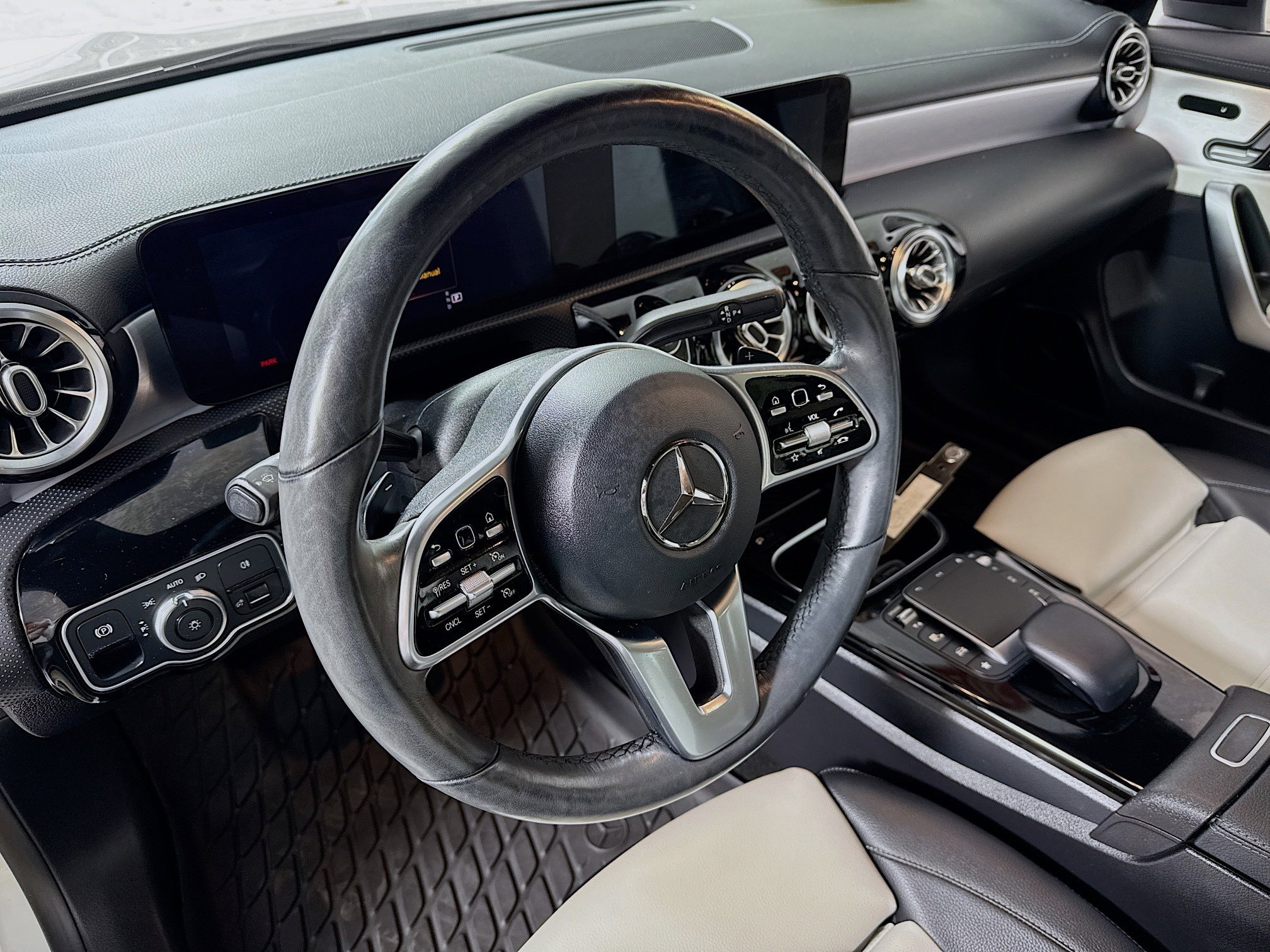 Used 2021 Mercedes-Benz CLA 250 4MATIC image 14