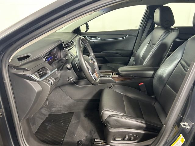 Used 2015 Cadillac XTS image 12