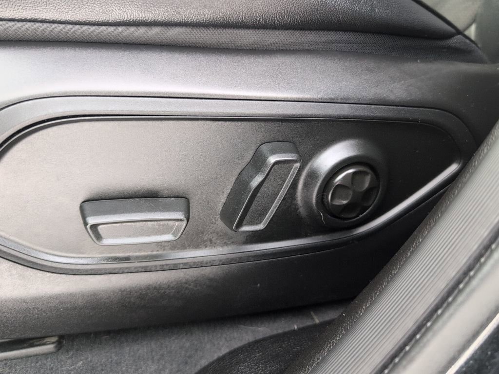 Used 2023 Jeep Grand Cherokee Altitude image 22