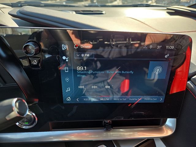 Used 2024 Chevrolet Corvette Stingray Convertible w/ Battery Protection Package image 16