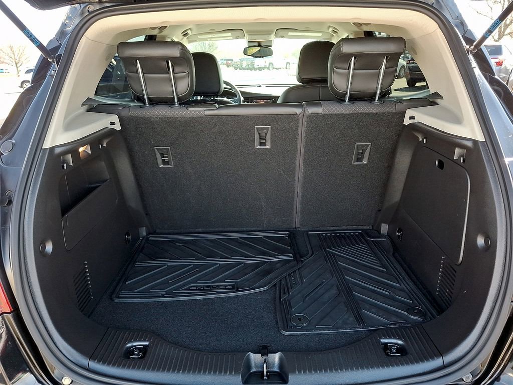 Used 2022 Buick Encore Preferred w/ Safety Package image 27