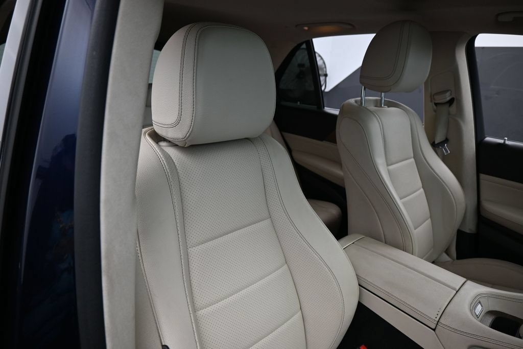 Used 2021 Mercedes-Benz GLE 350 image 50