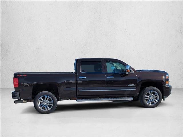 Used 2018 Chevrolet Silverado 2500 High Country w/ Duramax Plus Package image 2