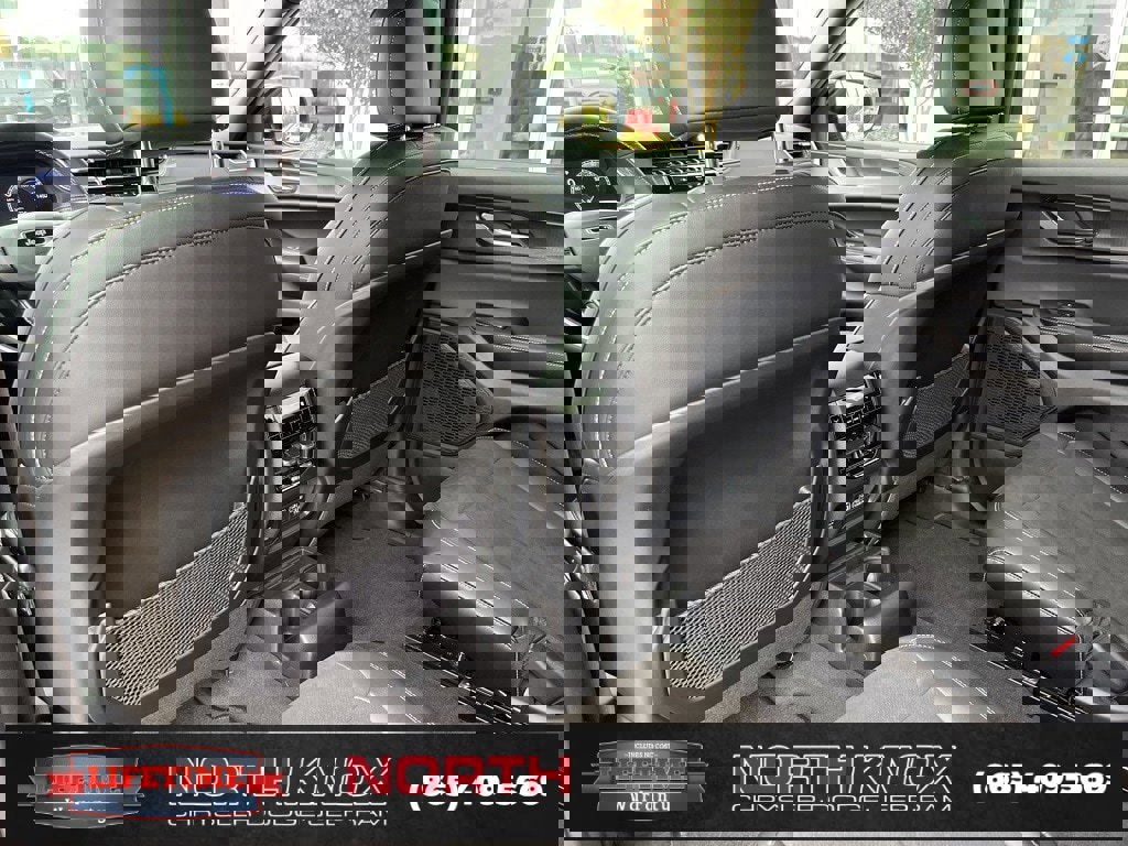 New 2025 Jeep Grand Cherokee L Altitude image 19