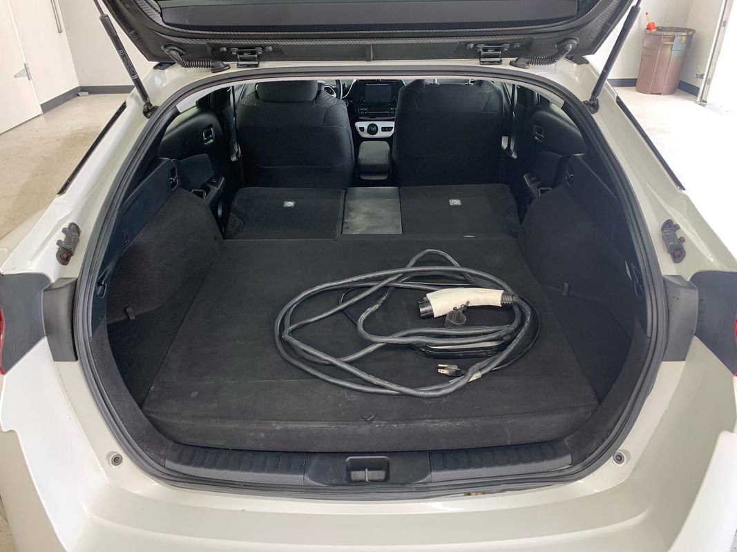 Used 2018 Toyota Prius Prime Plus image 9