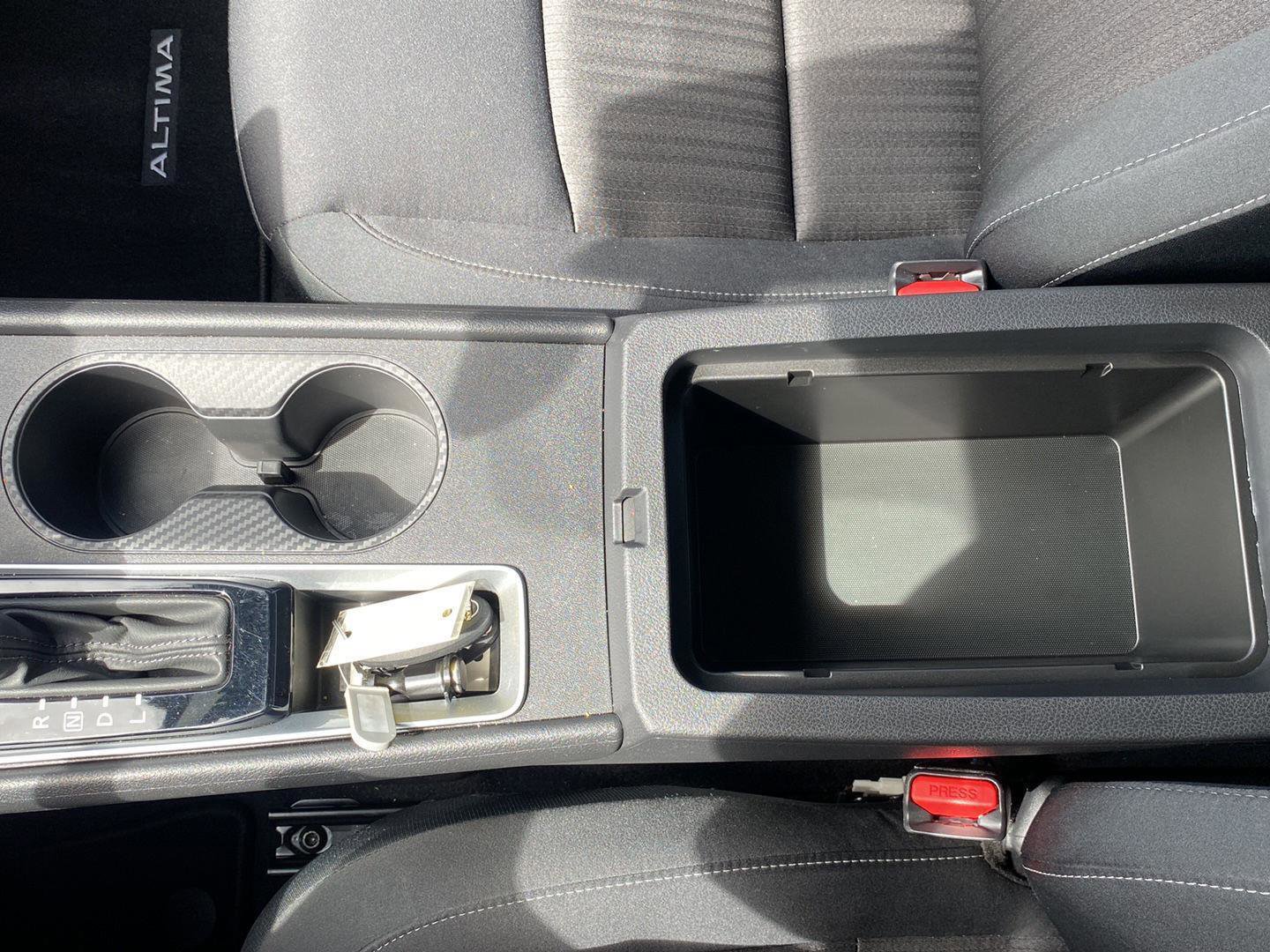 Used 2025 Nissan Altima 2.5 S FWD image 24
