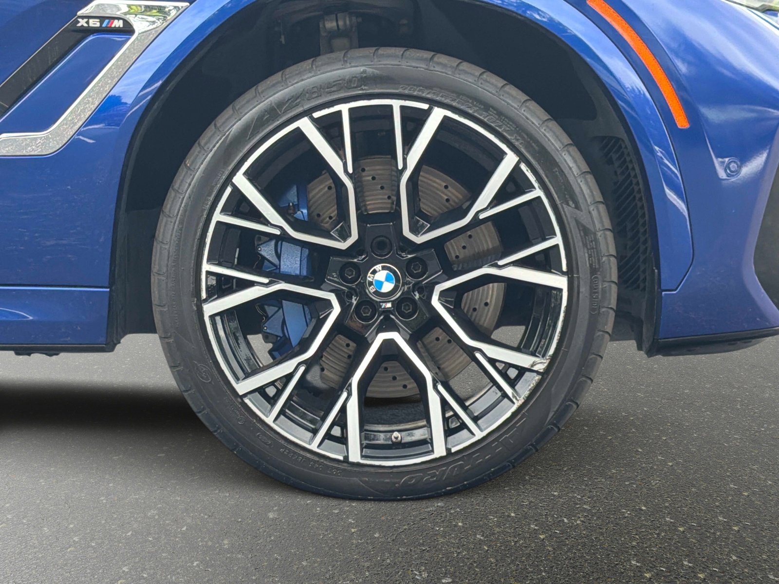 Used 2021 BMW X6 M w/ Executive Package AWD/4WD image 21