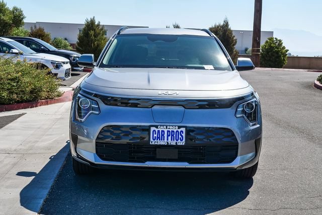 New 2026 Kia Niro Wind FWD image 3