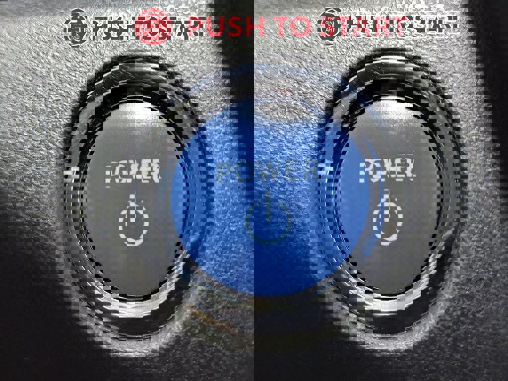 Used 2020 Toyota Camry XLE image 20